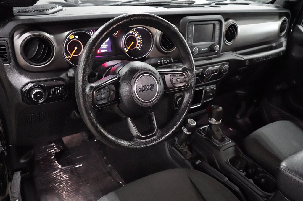 Used 2020 Jeep Wrangler Sport AWD/4WD image 10