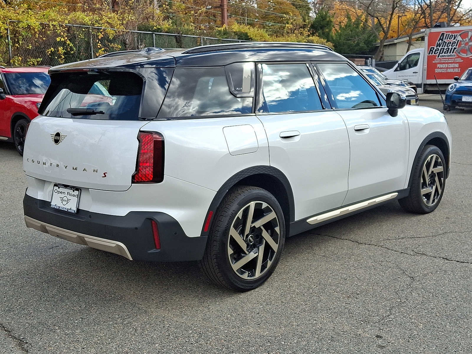 Used 2025 MINI Cooper Countryman S image 6