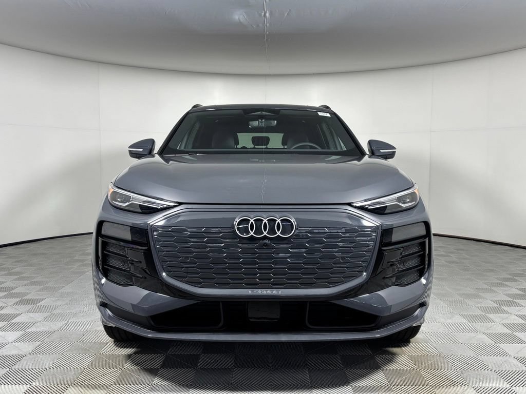 New 2027 Audi Q6 e-tron Premium AWD/4WD image 2