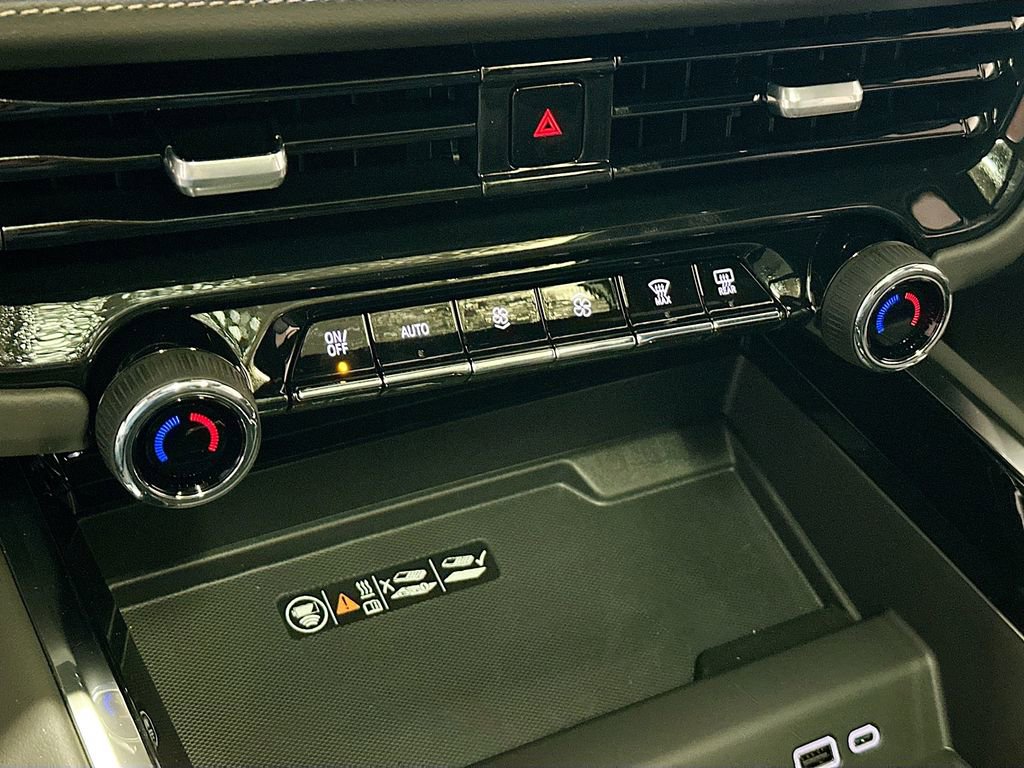 New 2026 Chevrolet Suburban High Country image 17