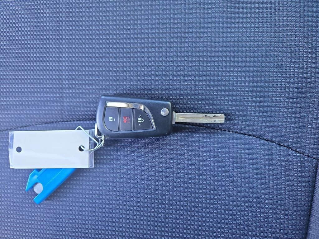 Used 2020 Toyota RAV4 LE w/ All Weather Liner Package image 27