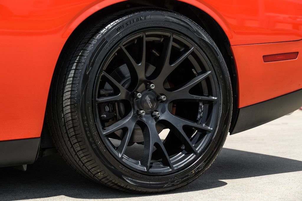Used 2016 Dodge Challenger R/T w/ Blacktop Package RWD image 48
