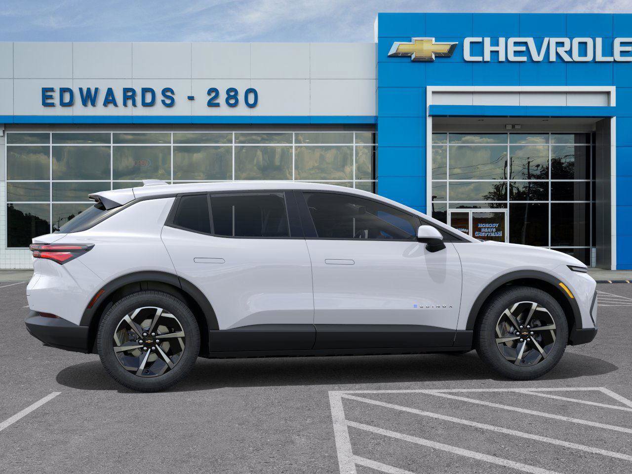 New 2026 Chevrolet Equinox EV LT image 5