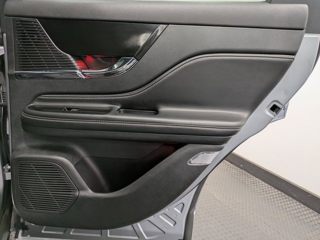 Certified 2022 Lincoln Corsair Reserve w/ Equipment Group 201A image 25