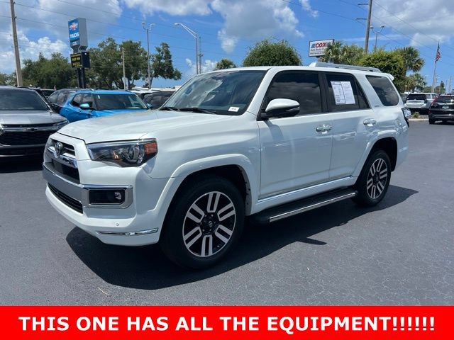 Used 2024 Toyota 4Runner Limited AWD/4WD image 3