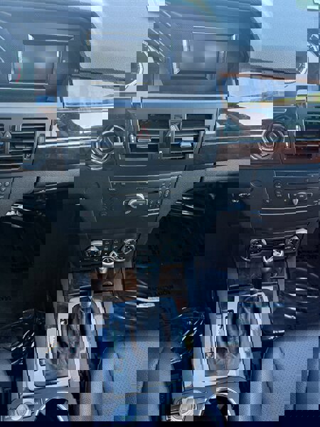 Used 2011 Mercedes-Benz GLK 350 2WD image 11