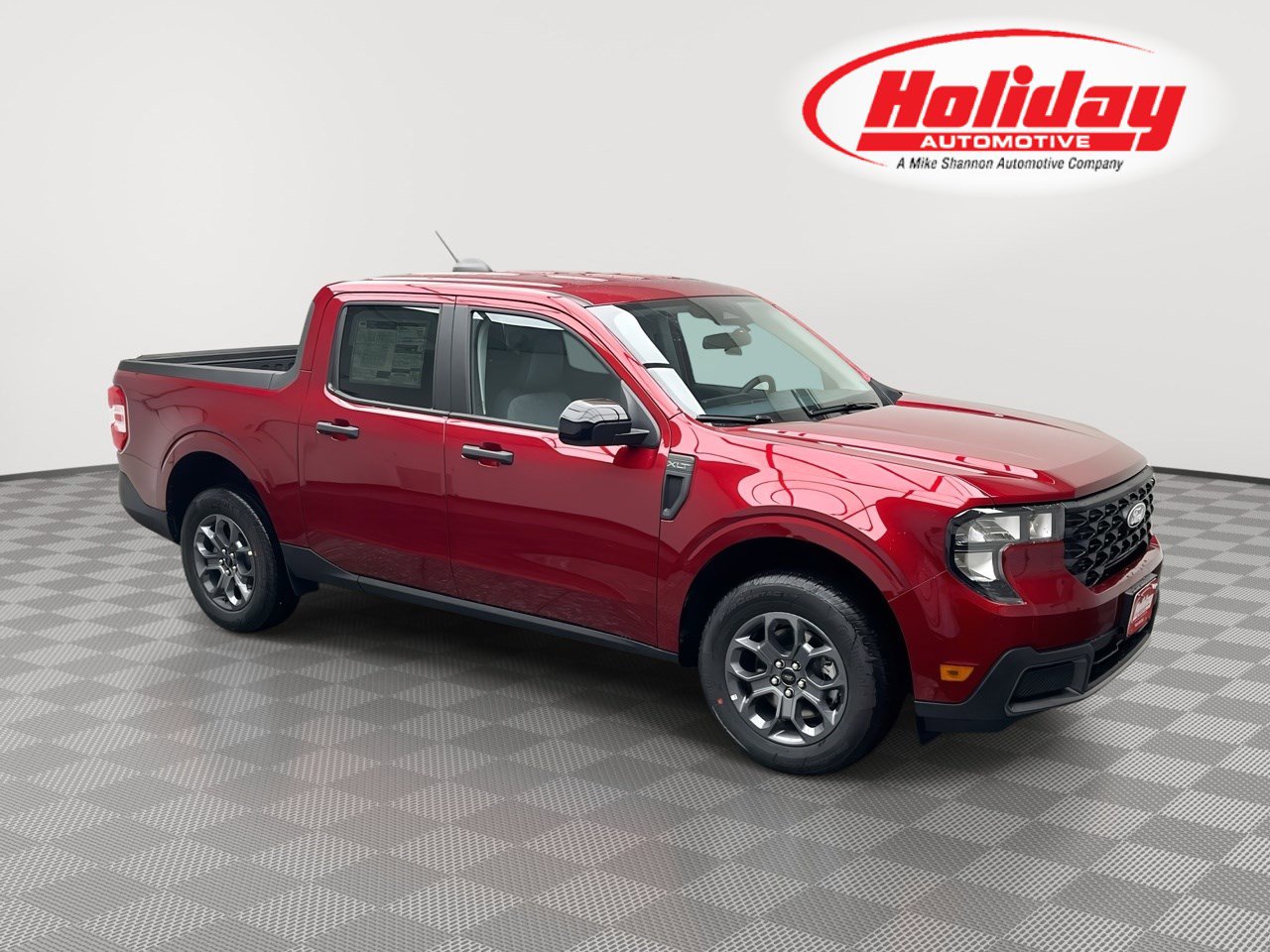 New 2025 Ford Maverick XLT w/ XLT Luxury Package