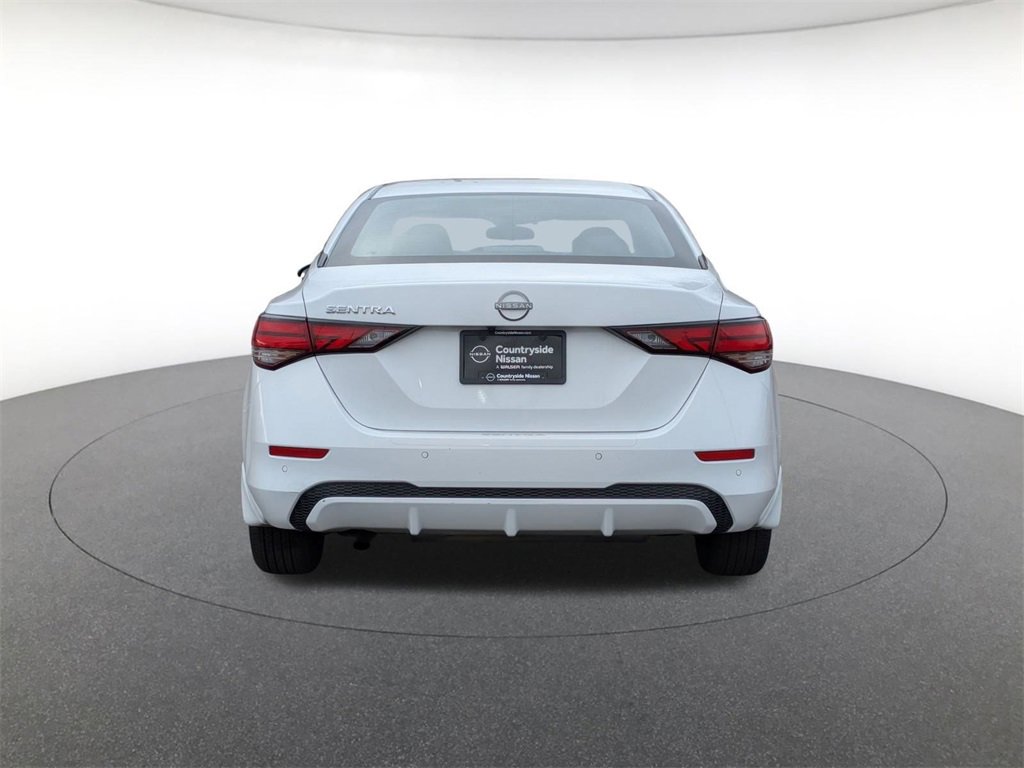 Used 2024 Nissan Sentra S image 6