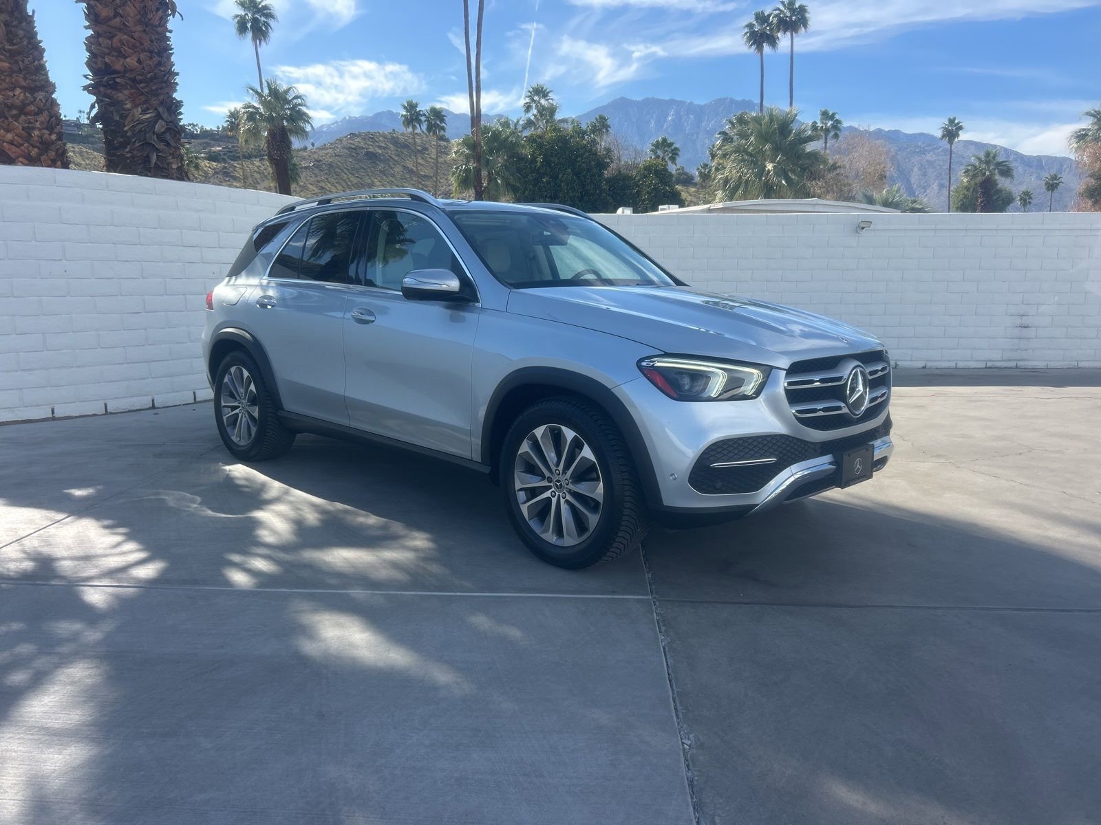 Used 2022 Mercedes-Benz GLE 350 image 3