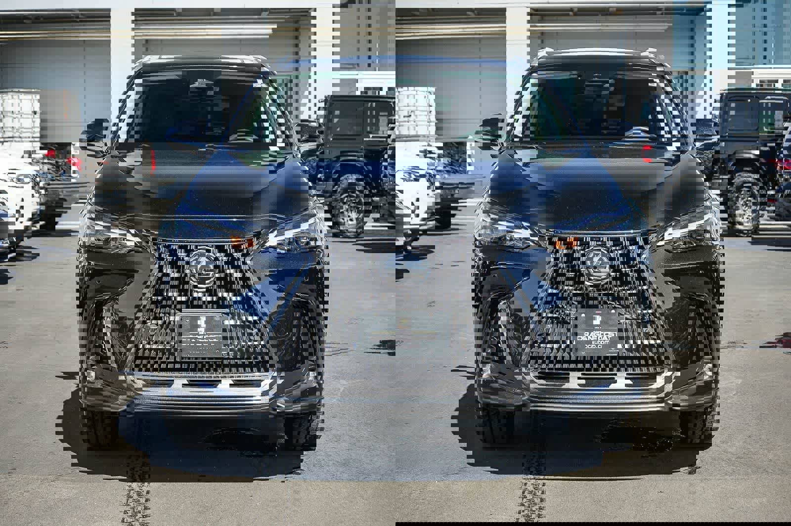 Used 2024 Lexus NX 350 Premium image 2