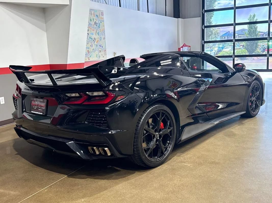 Used 2022 Chevrolet Corvette Stingray Premium Conv w/ Z51 Performance Package RWD image 65
