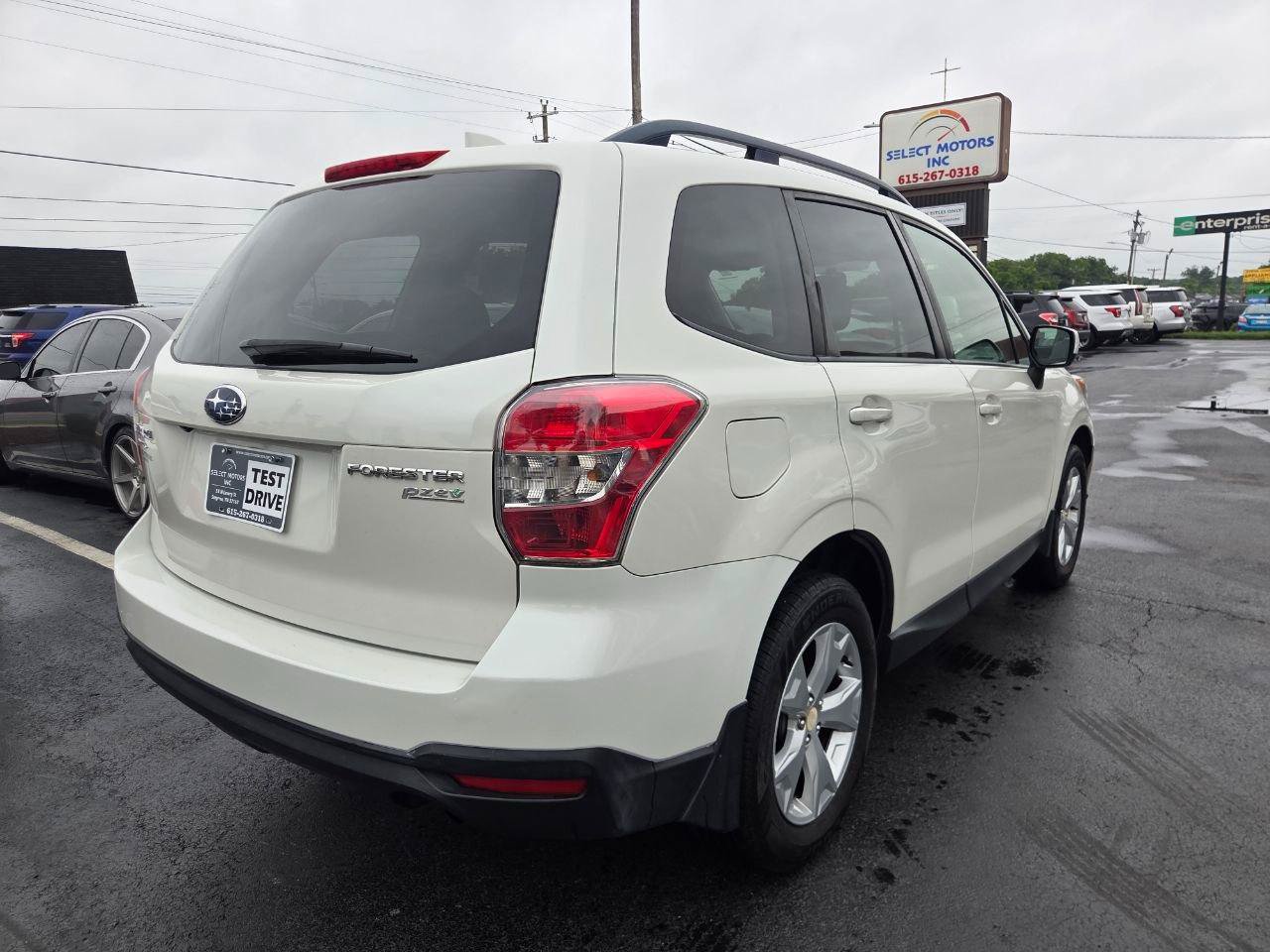 Used 2016 Subaru Forester 2.5i Premium AWD/4WD image 5