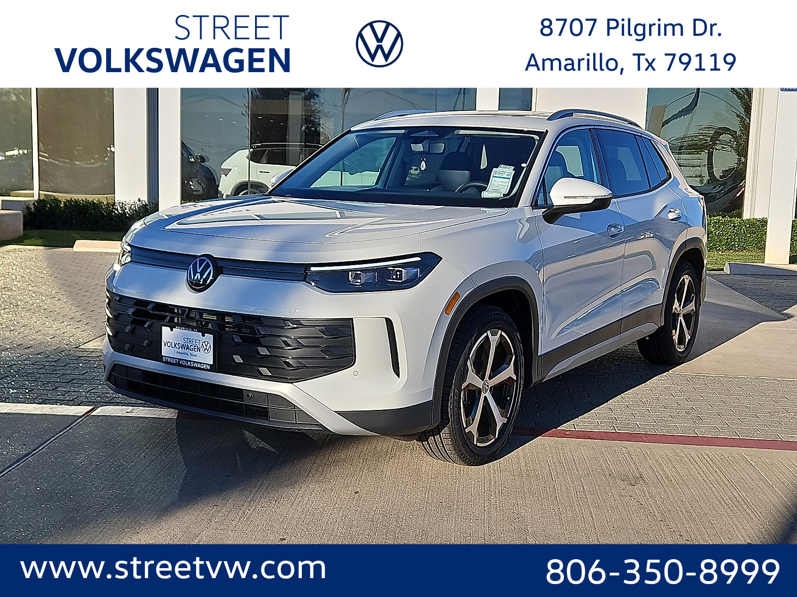 New 2026 Volkswagen Tiguan SE FWD image 1