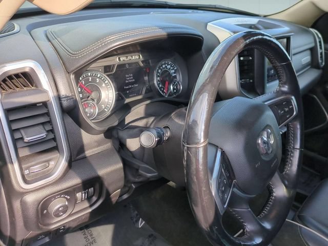 Used 2020 RAM 1500 Laramie w/ Off Road Group AWD/4WD image 11