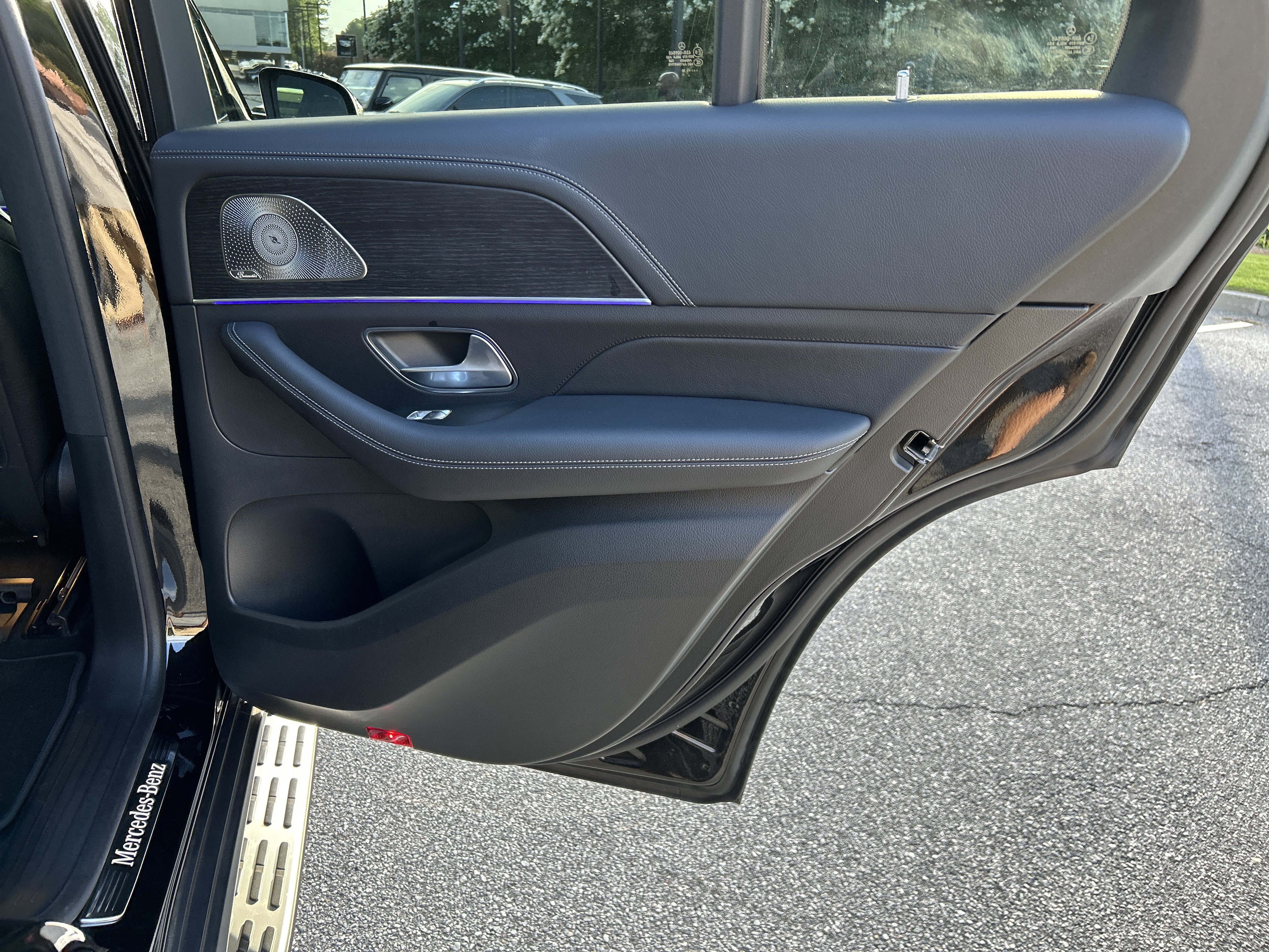 Certified 2025 Mercedes-Benz GLE 580 4MATIC image 43