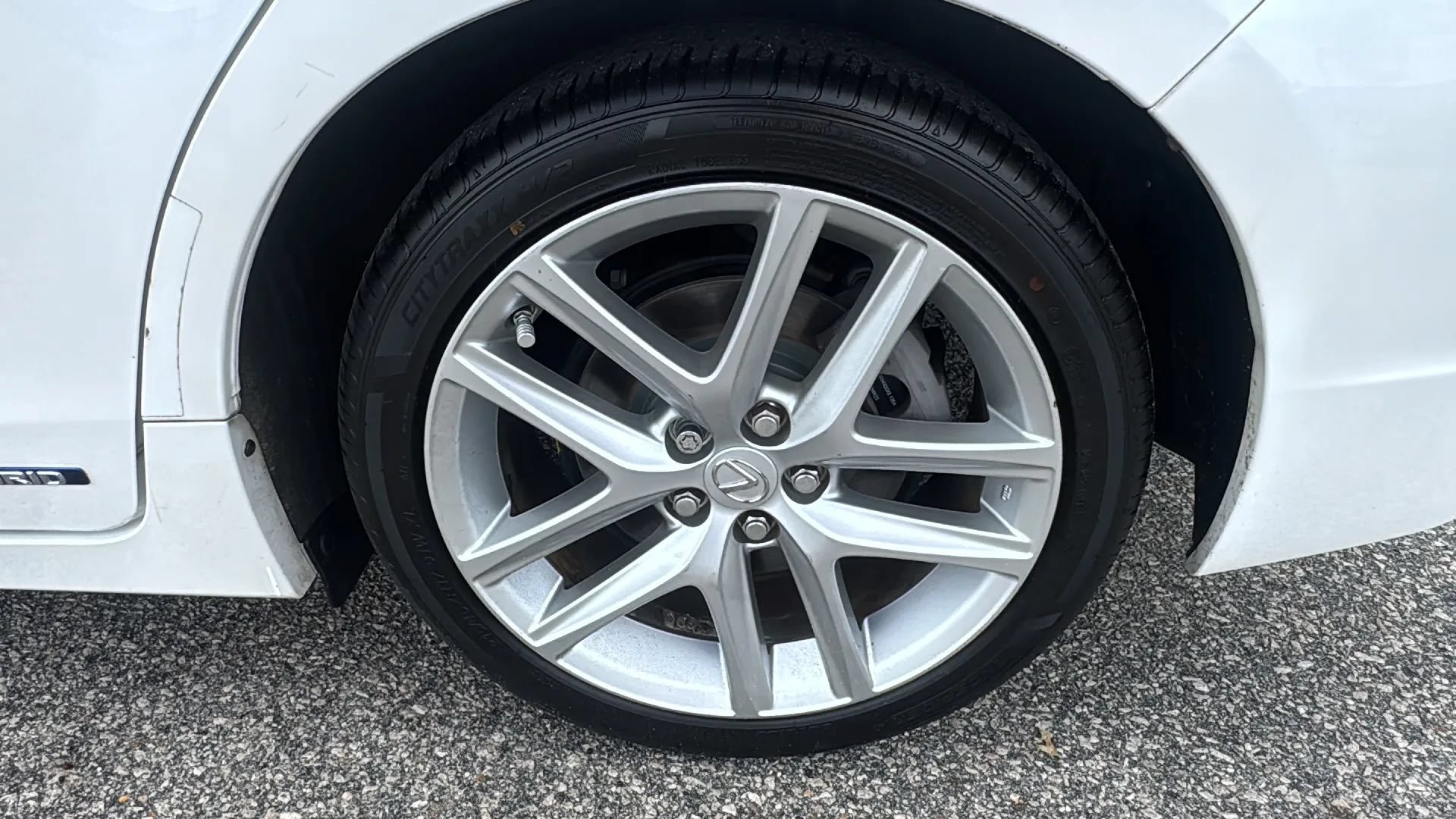 Used 2016 Lexus CT 200h FWD image 16