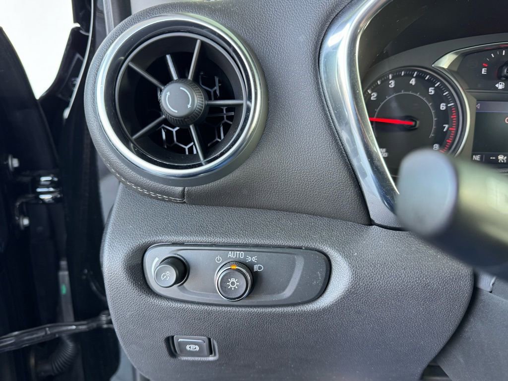 Used 2024 Chevrolet Blazer LT w/ Convenience Package image 38