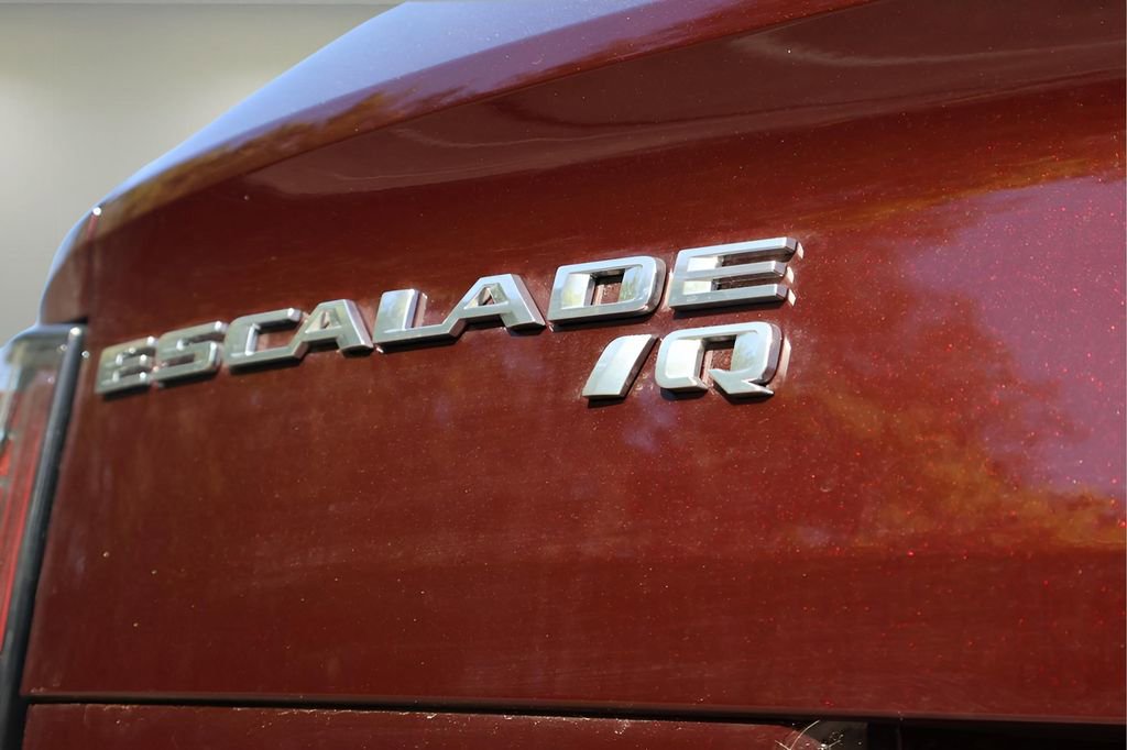 New 2025 Cadillac Escalade IQ Luxury 2 image 9