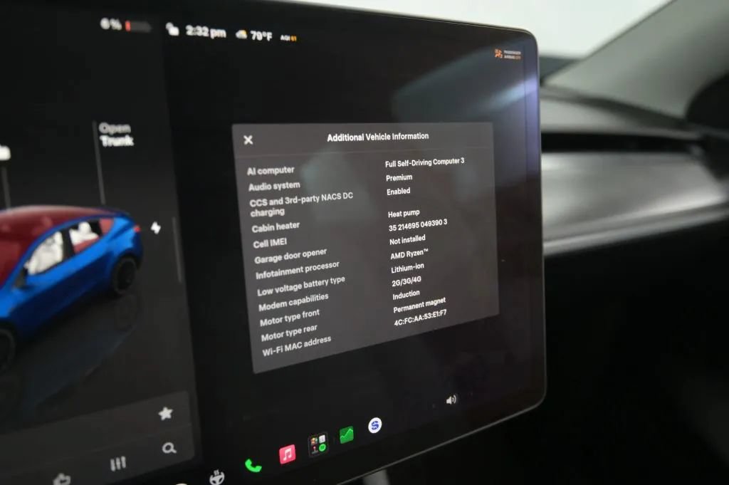 Used 2022 Tesla Model Y Performance AWD/4WD image 28
