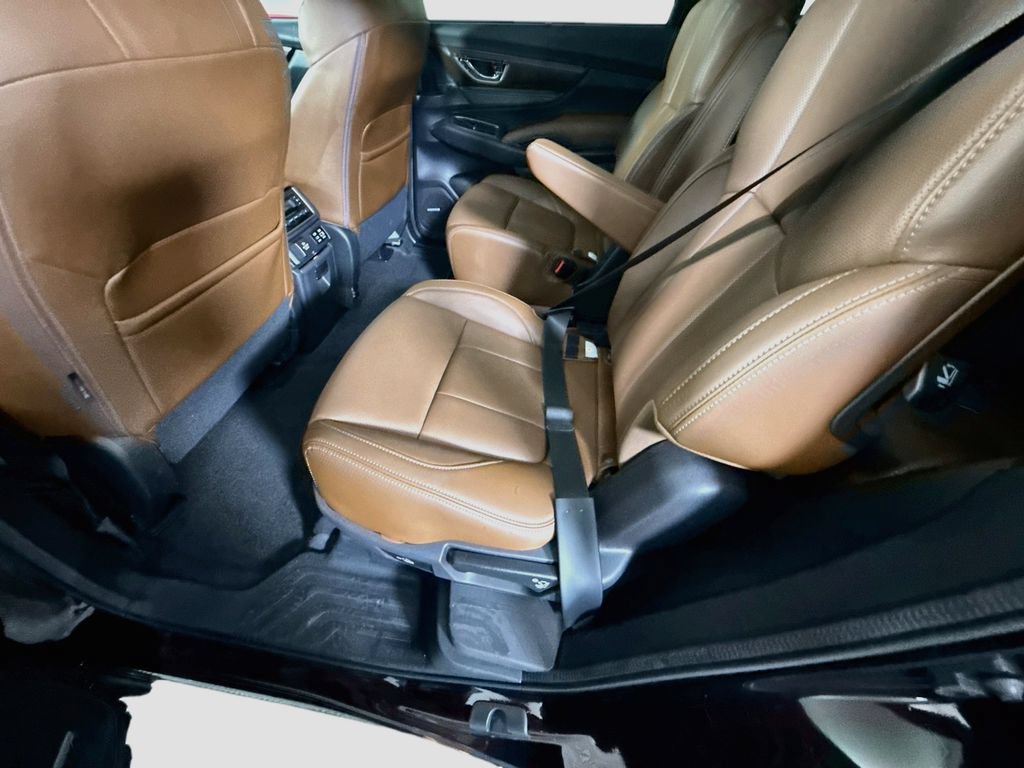 Used 2025 Subaru Ascent Touring AWD/4WD image 30