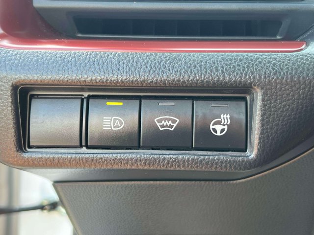 Certified 2024 Toyota Prius Prime FWD image 26