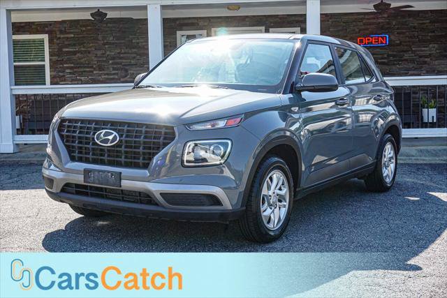 Used 2021 Hyundai Venue SE FWD image 12