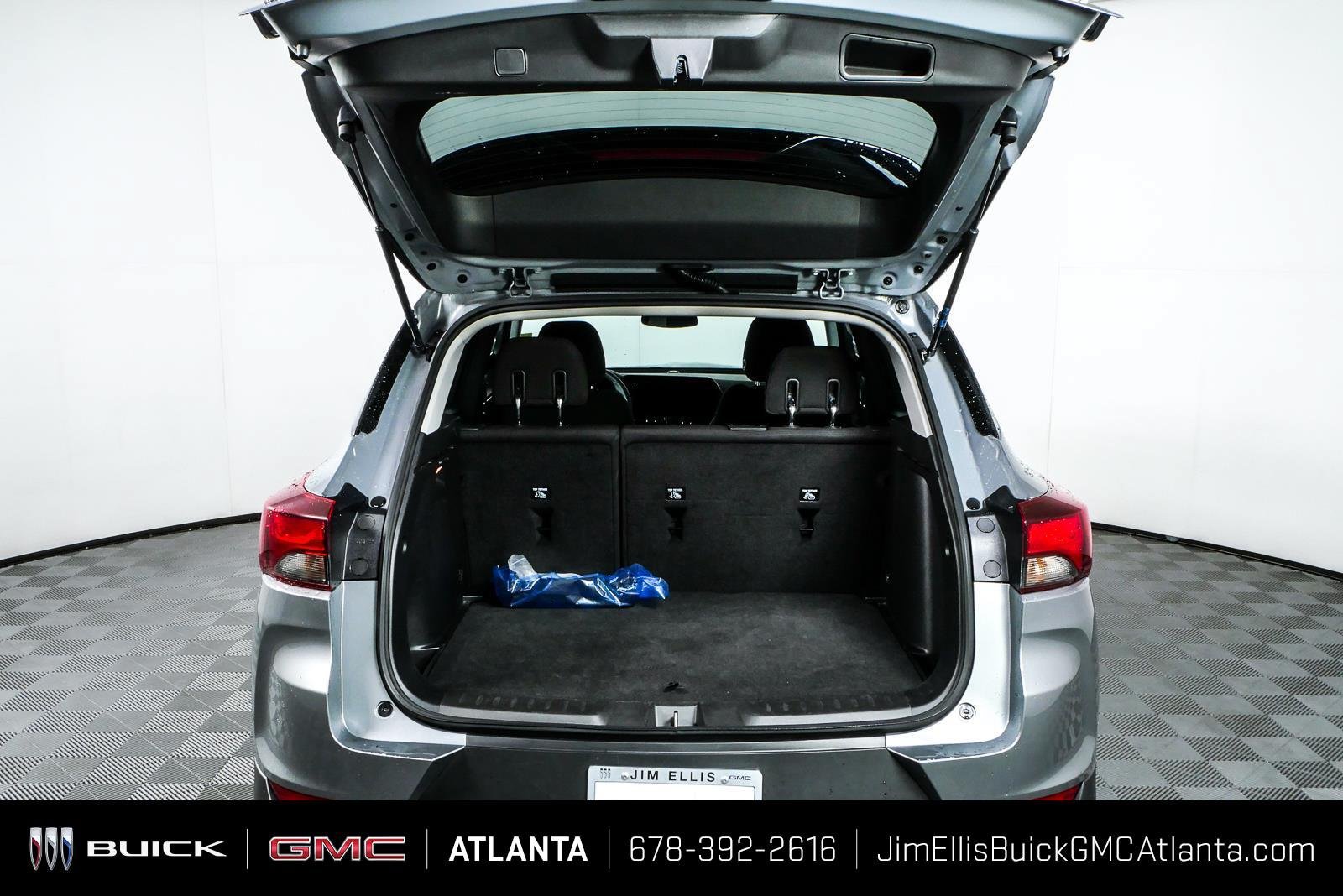 Certified 2025 Chevrolet TrailBlazer LT AWD/4WD image 28