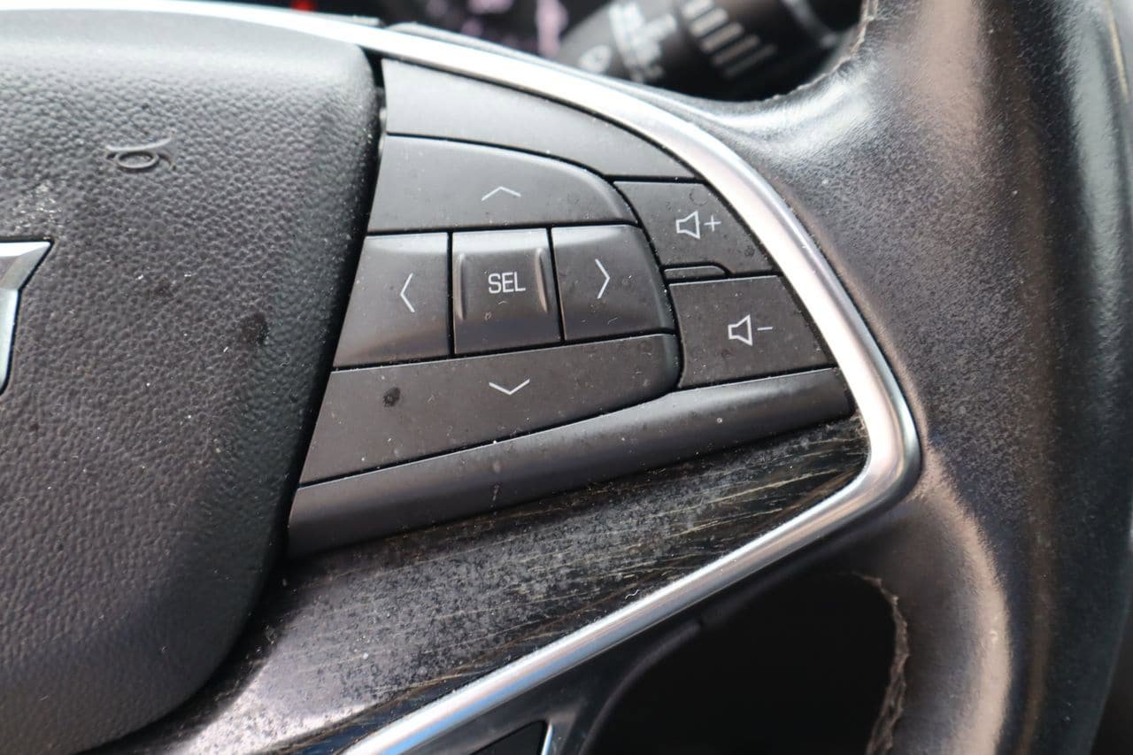 Used 2020 Cadillac XT5 Premium Luxury FWD image 14