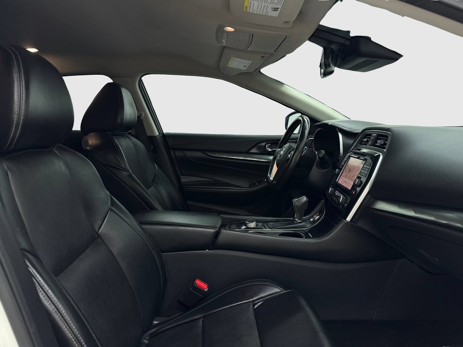 Used 2022 Nissan Maxima SV w/ Floor Mat Group FWD image 41