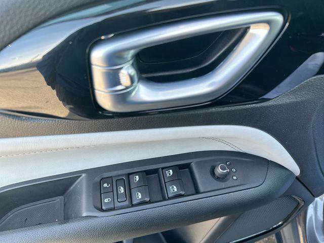 Certified 2023 Jeep Compass Limited image 15