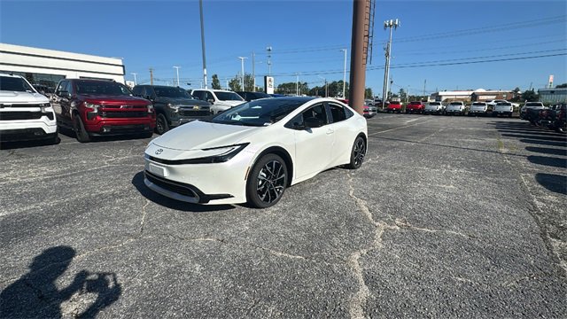 New 2026 Toyota Prius Plug-In Hybrid image 3