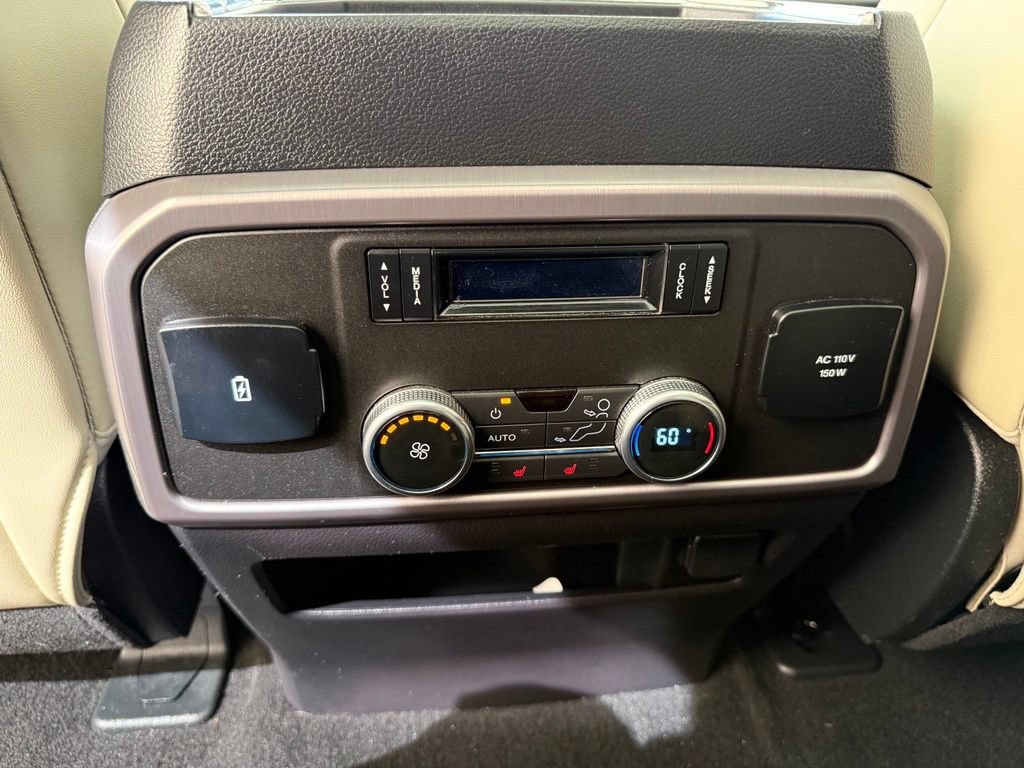 Used 2019 Ford Expedition Platinum RWD image 25