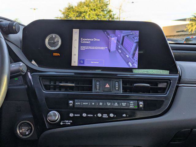 Certified 2025 Lexus ES 350 w/ Premium Package image 16