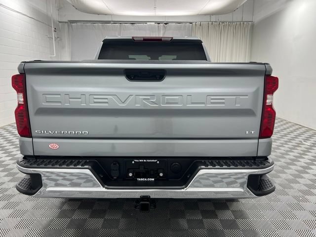 Used 2023 Chevrolet Silverado 1500 LT AWD/4WD image 7
