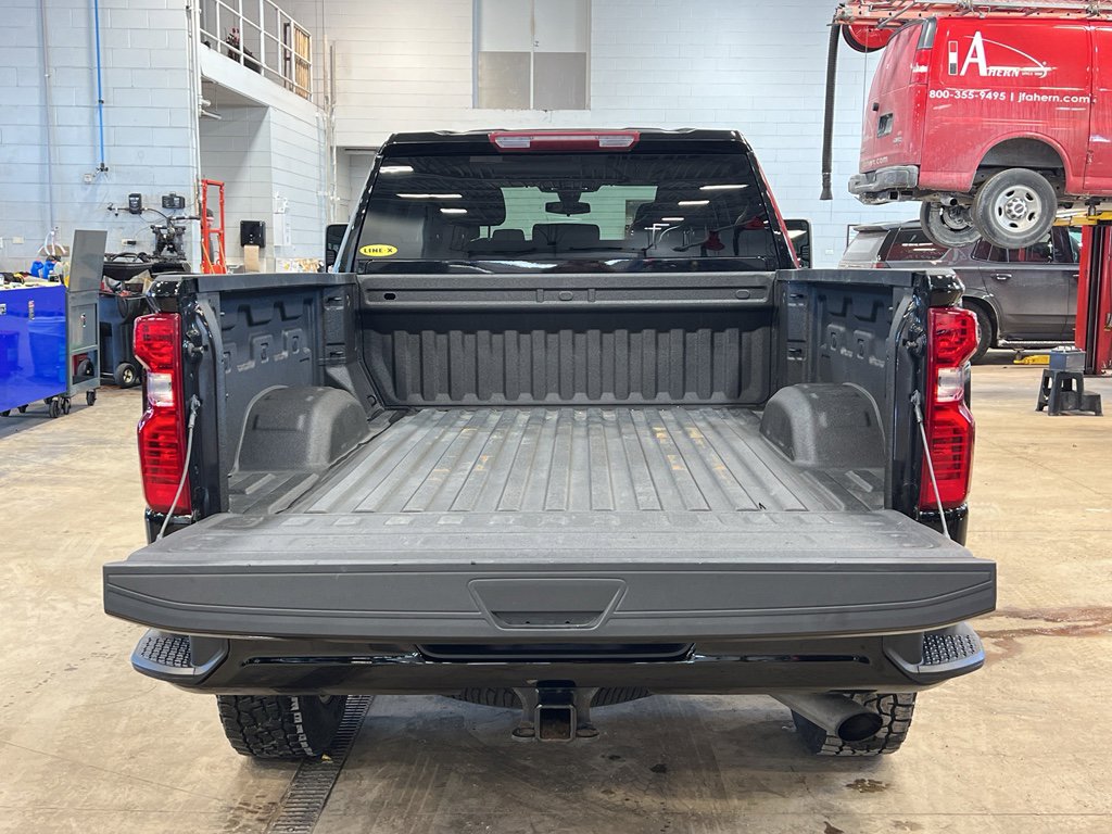Used 2023 Chevrolet Silverado 2500 Custom w/ Custom Convenience Package image 34