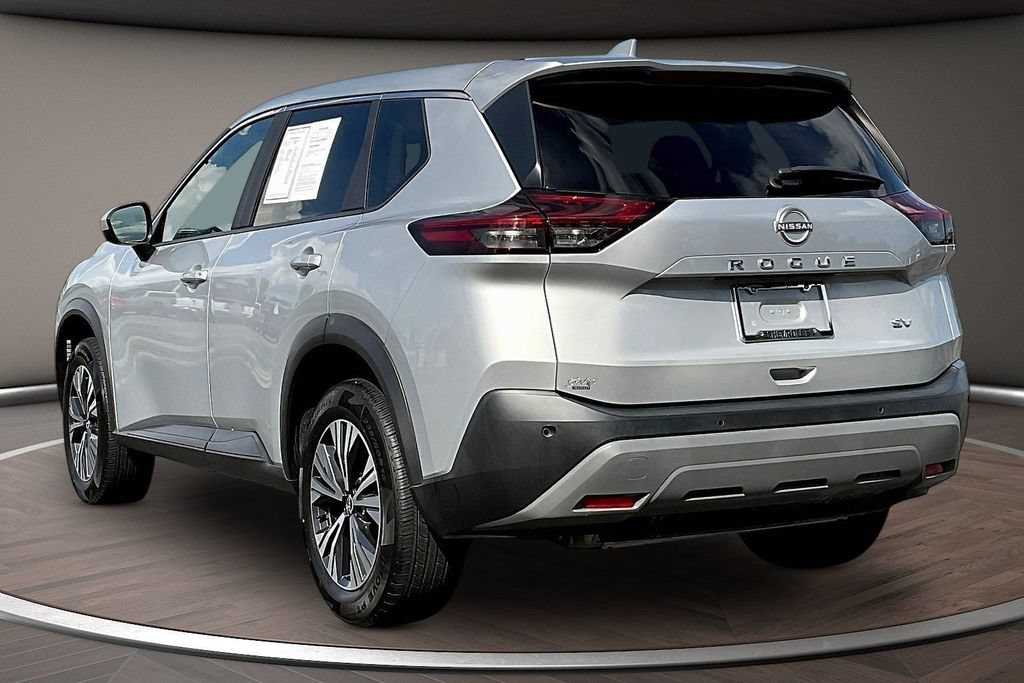 Used 2023 Nissan Rogue SV FWD image 4