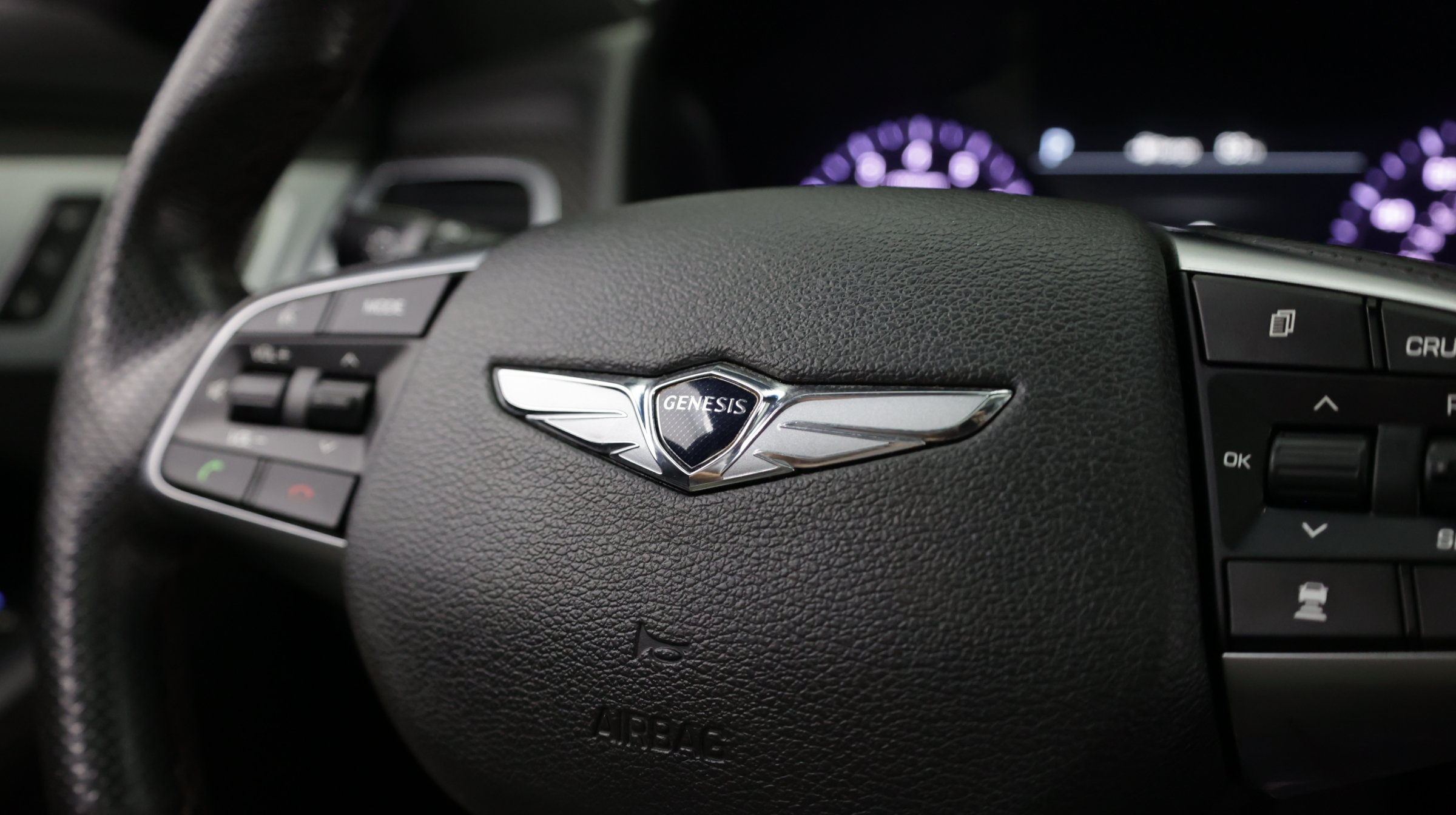 Used 2019 Genesis G80 3.3T Sport RWD image 38
