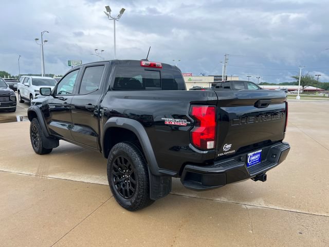 Used 2024 Chevrolet Colorado Trail Boss AWD/4WD image 3
