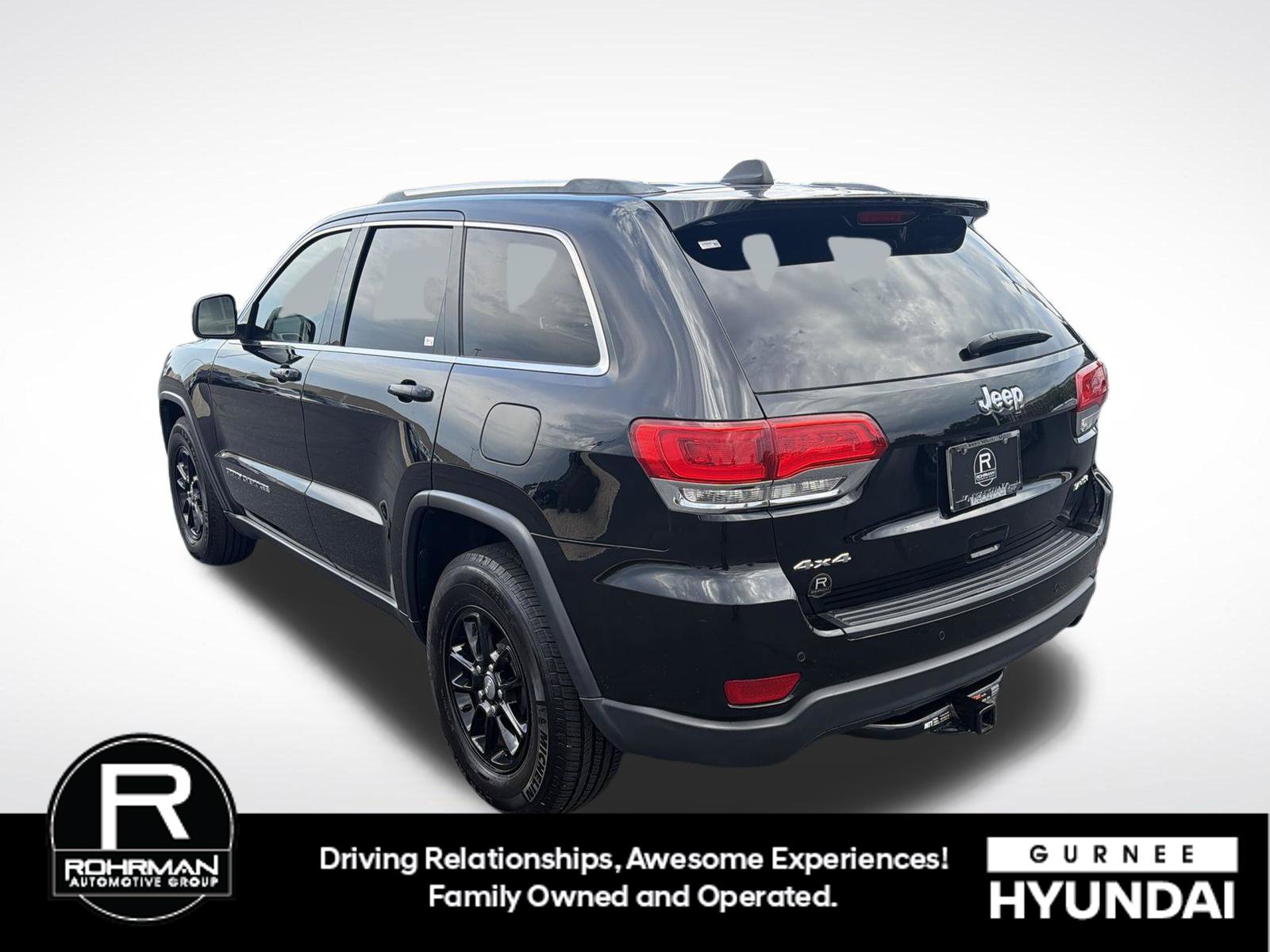 Used 2019 Jeep Grand Cherokee Laredo AWD/4WD image 6