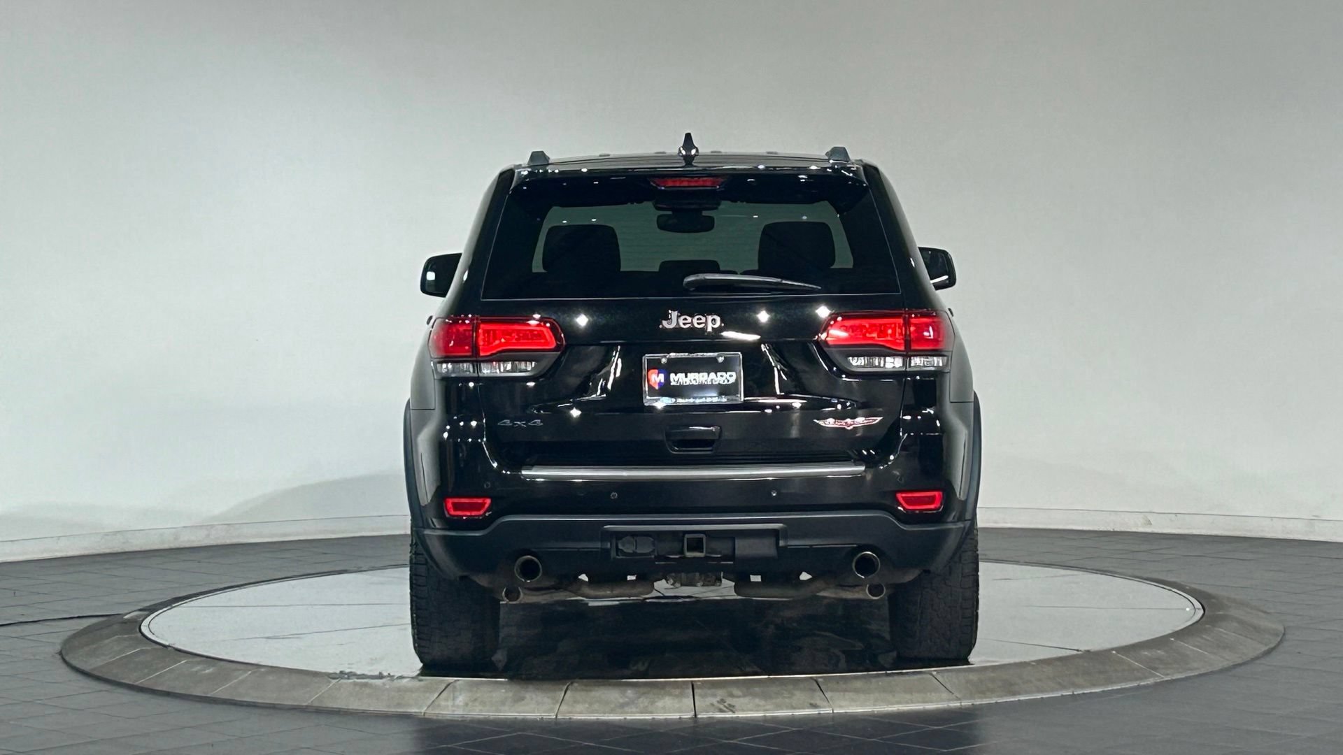 Used 2019 Jeep Grand Cherokee Trailhawk AWD/4WD image 8