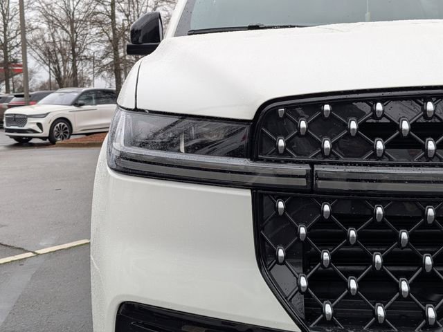 New 2026 Lincoln Navigator Black Label image 10