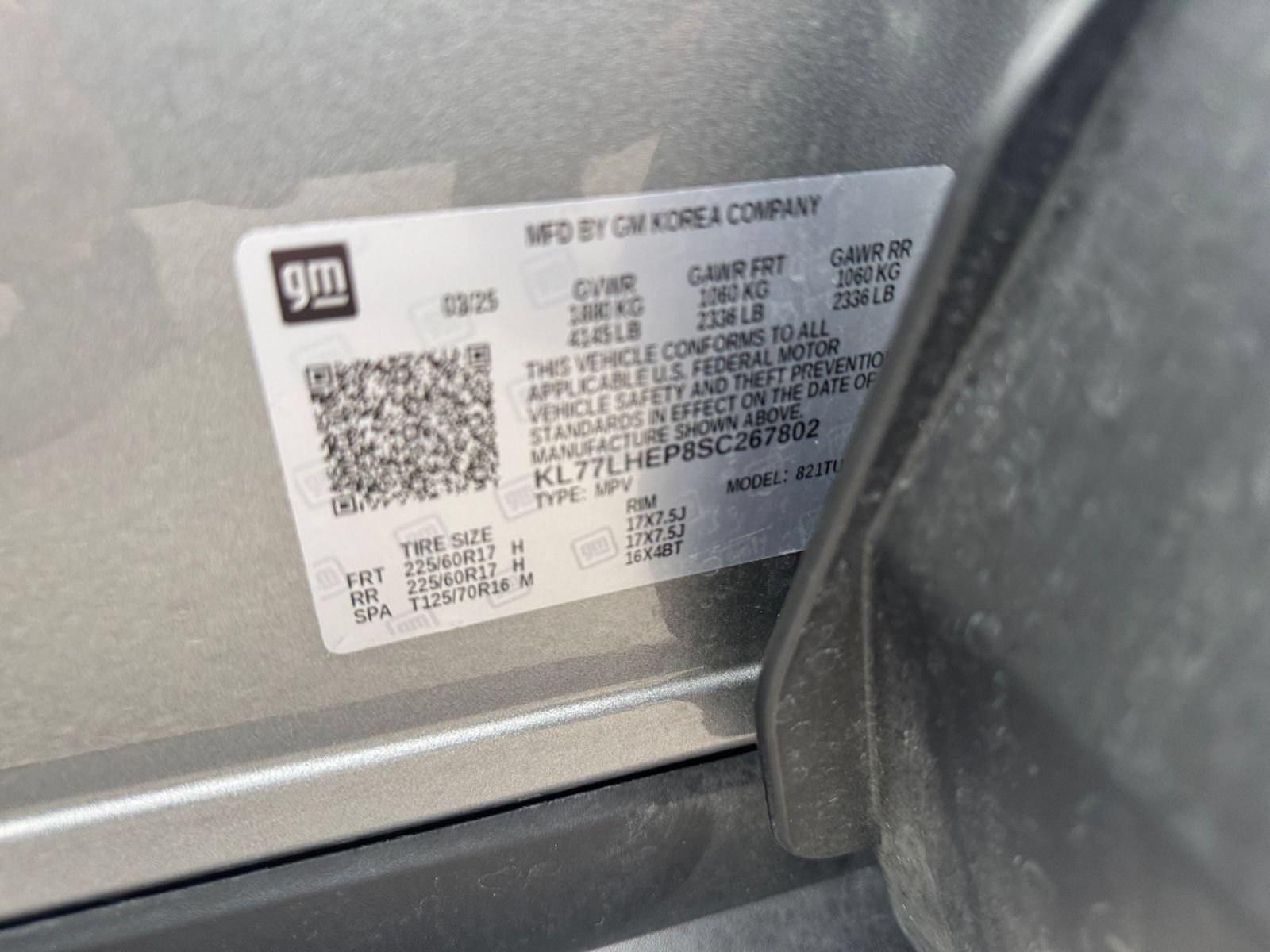 Used 2025 Chevrolet Trax LT w/ LT Convenience Package FWD image 28
