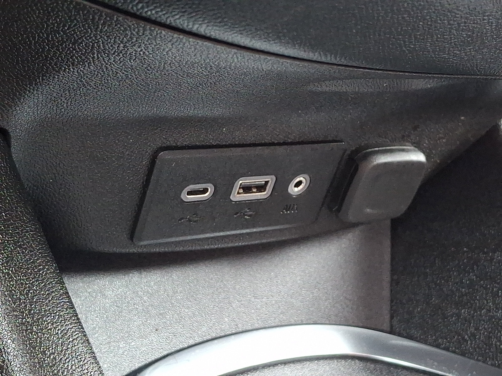 Certified 2024 Chevrolet Malibu LT FWD image 23