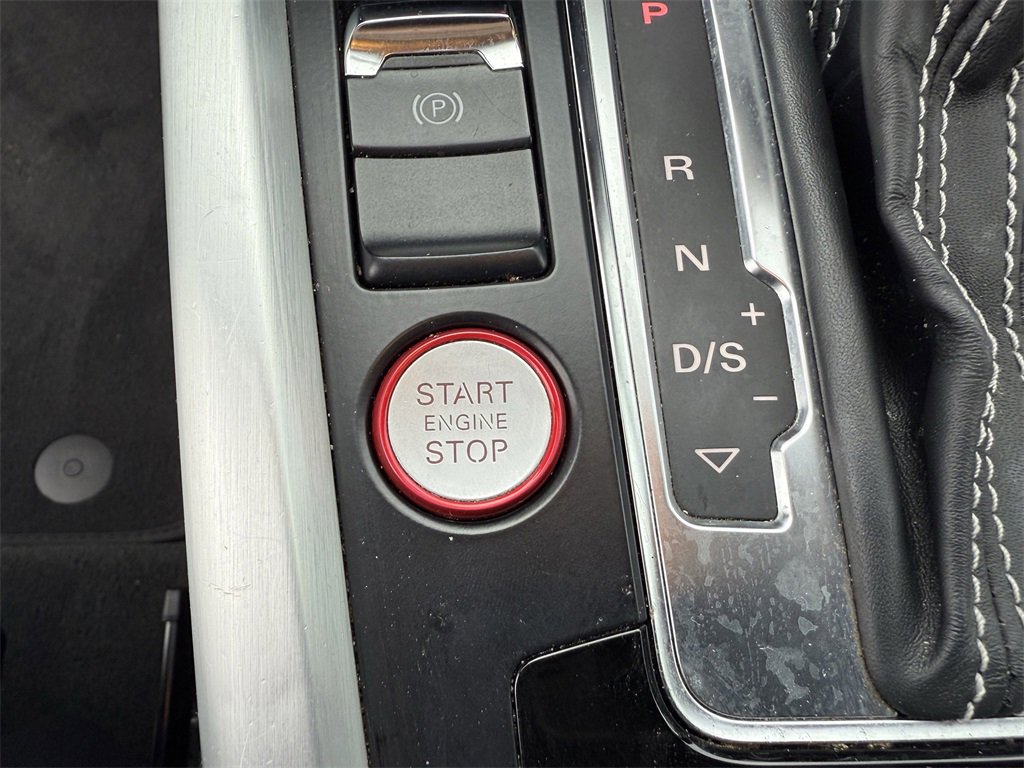 Used 2017 Audi SQ5 Premium Plus w/ Technology Package image 21