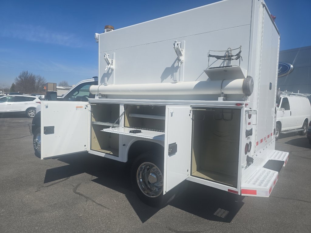 Used 2018 Ford F450 XL w/ Power Equipment Group image 8