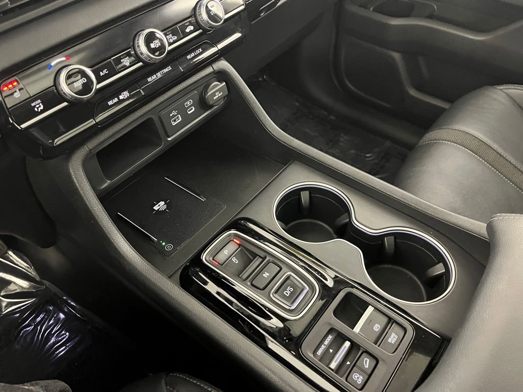 Used 2023 Honda Pilot Touring image 25