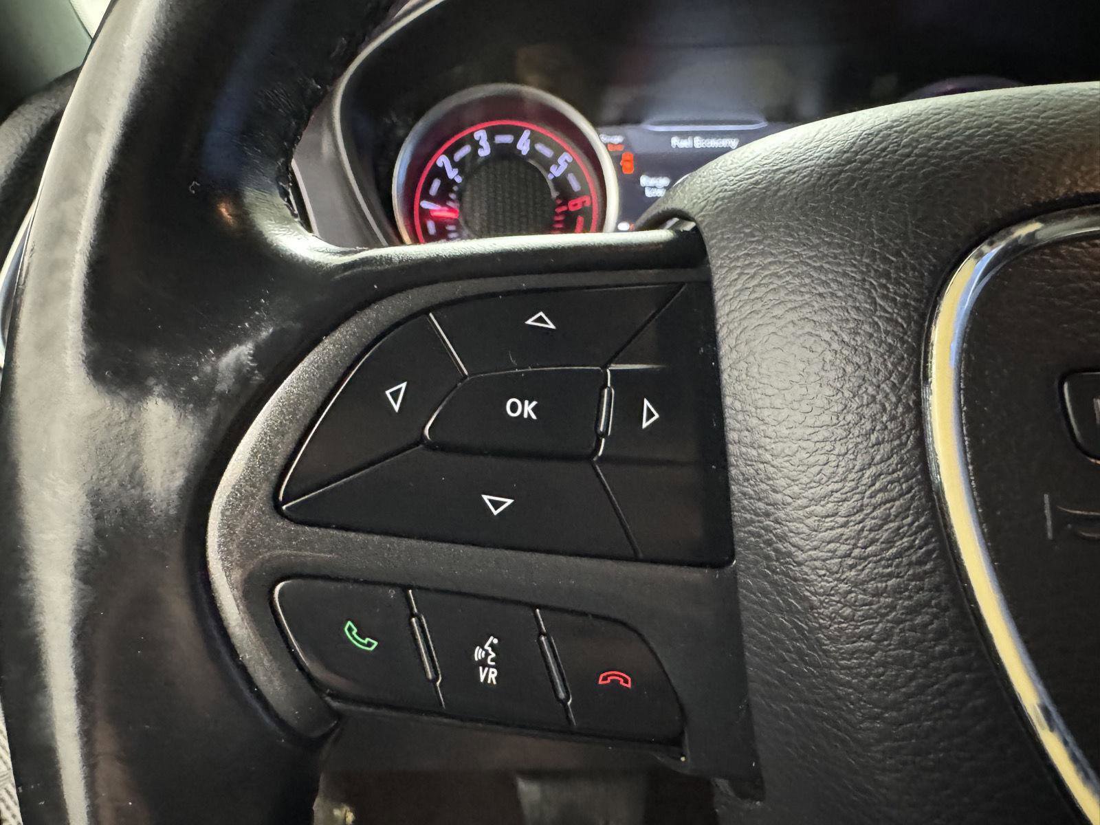 Used 2017 Dodge Challenger R/T image 22