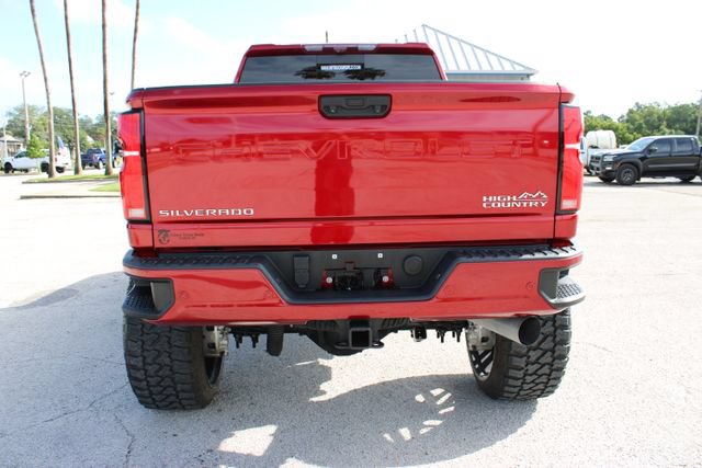 Used 2024 Chevrolet Silverado 2500 High Country w/ Technology Package AWD/4WD image 9