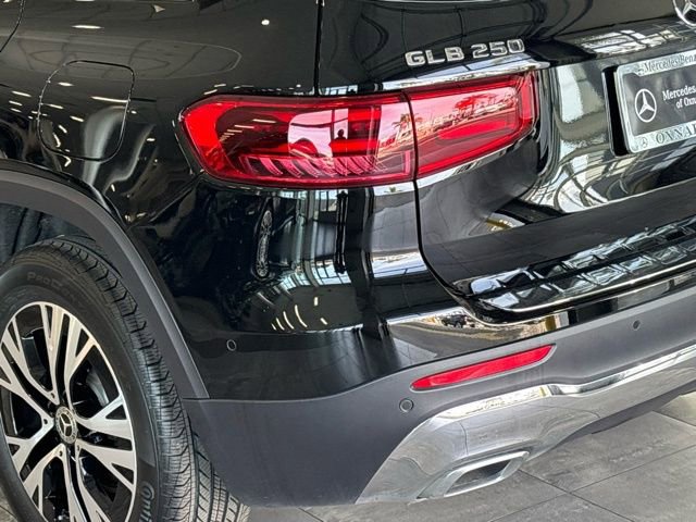 Certified 2026 Mercedes-Benz GLB 250 4MATIC image 6