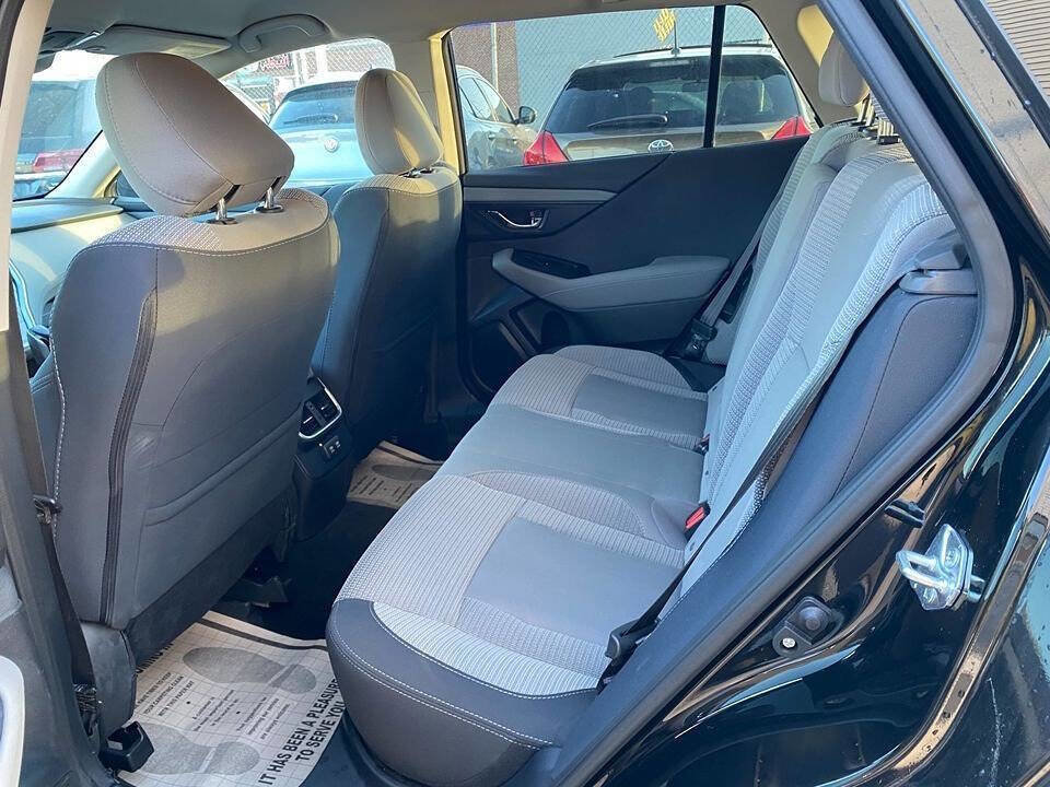 Used 2022 Subaru Outback Premium image 26